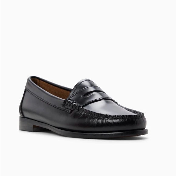 G.H. Bass & Co. Shoes - G.H. Bass & Co. Classic Black Leather Weejuns loafers